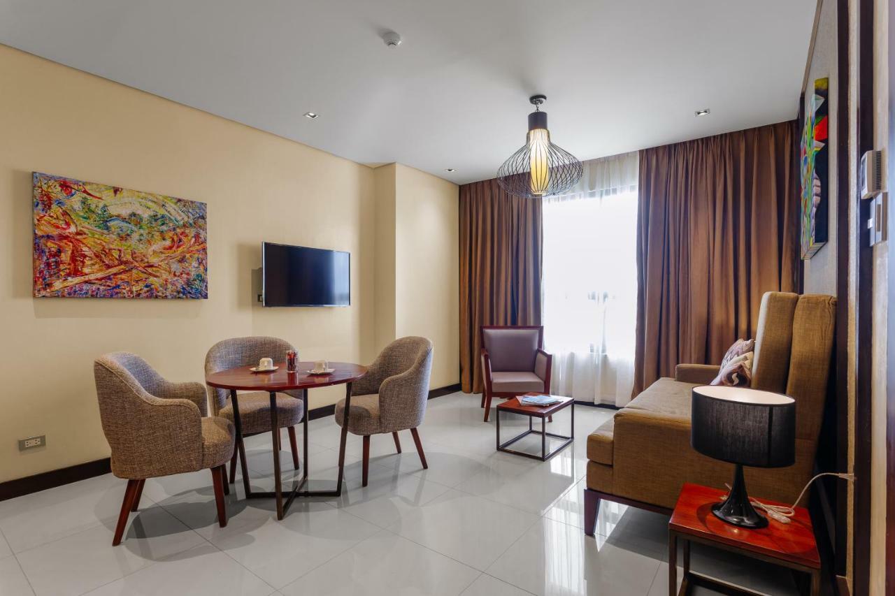 Summit Hotel Tacloban Eksteriør bilde