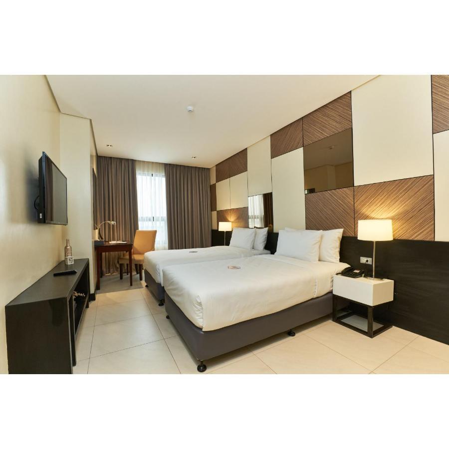 Summit Hotel Tacloban Eksteriør bilde