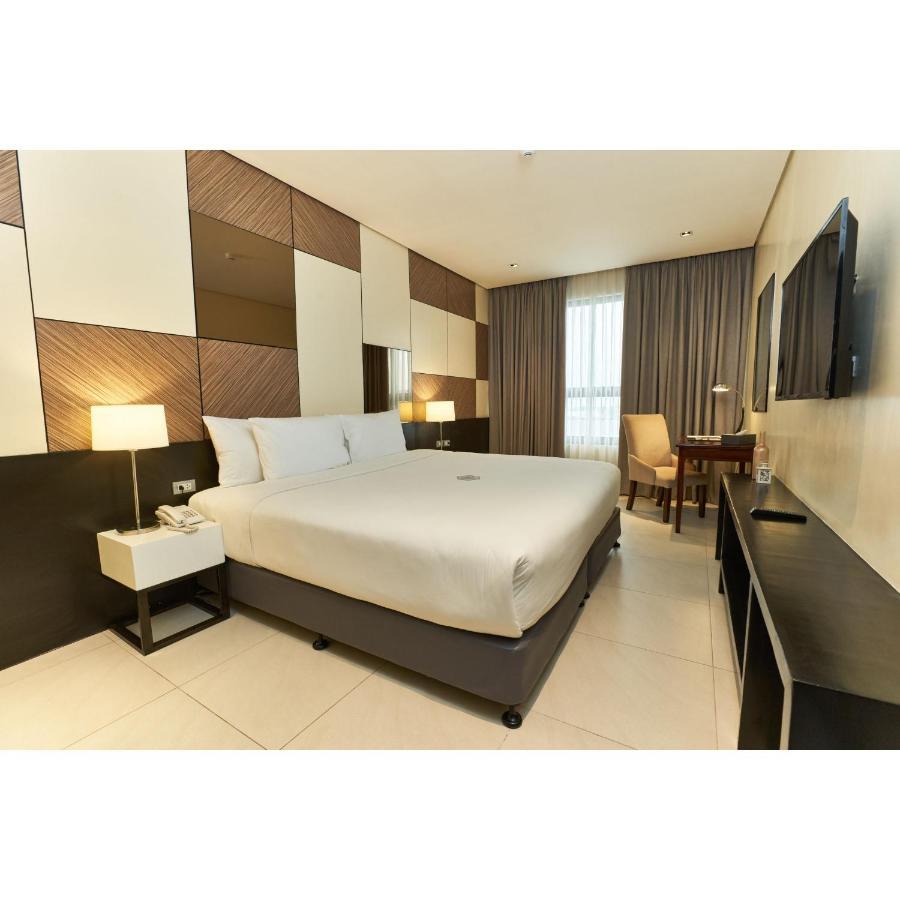Summit Hotel Tacloban Eksteriør bilde